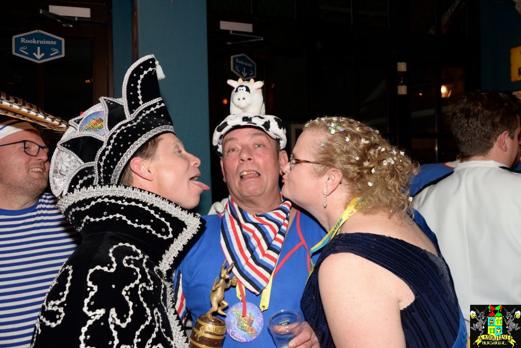 ../Images/Carnavals maandagavond in VdG 161.jpg